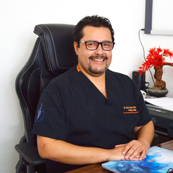 Dr. Juan Carlos Navarro